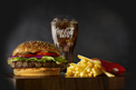 תמונת רקע מקדונלד'ס - McDonald's חולון תמונת רקע מקדונלד'ס - McDonald's חולון