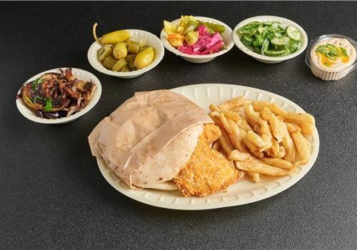 שניצל בפיתה