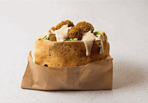 פלאפל בפיתה