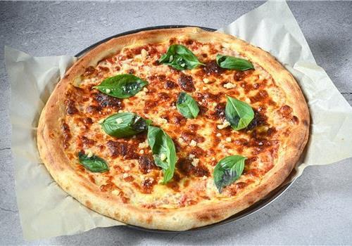 פיצה מרגריטה