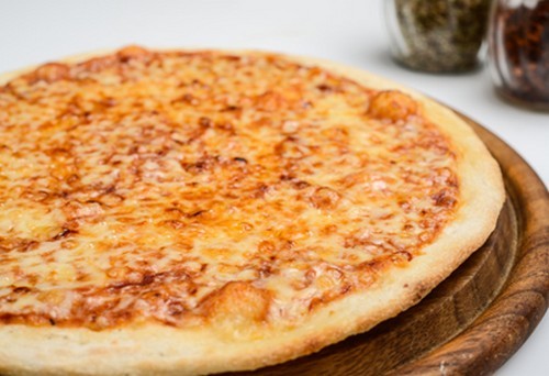 פיצה גדולה L