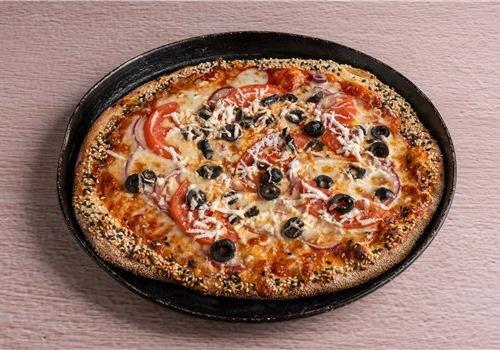 פיצה סלוניקי L