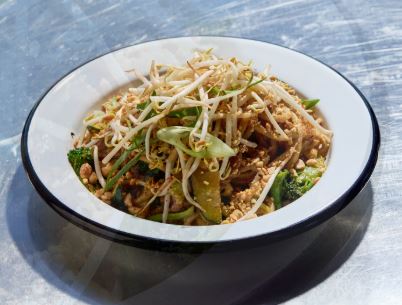 סאטה בוטנים עוף