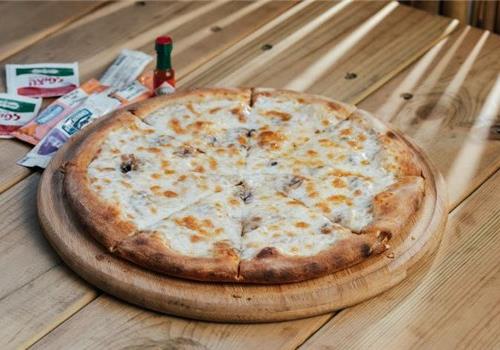 פיצה אלפרדו אישית 