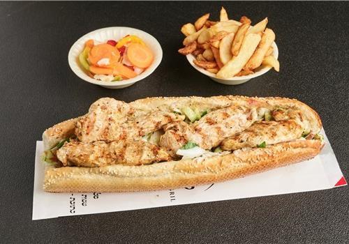 חזה עוף בבגאט