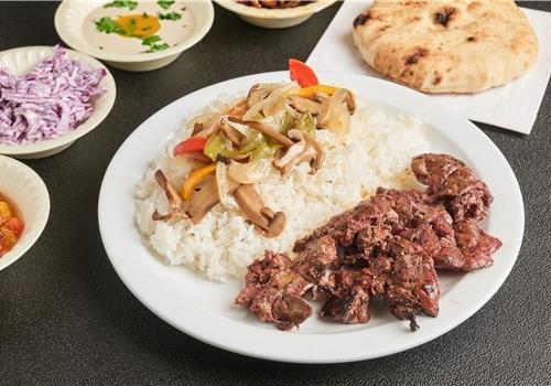 שיפוד כבד בצלחת