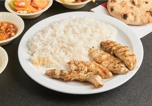 חזה עוף בצלחת