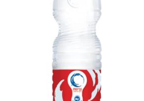 בקבוק מים 1.5 ליטר