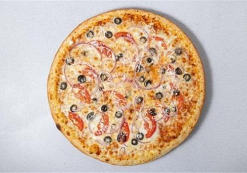 פיצה בלקנית