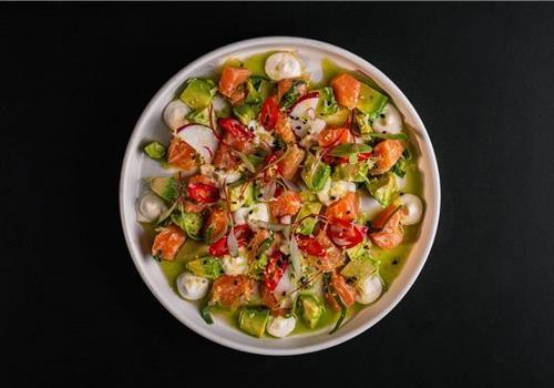 סביצ'י סלמון