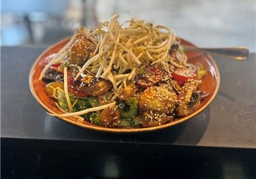 סלט פטריות חם