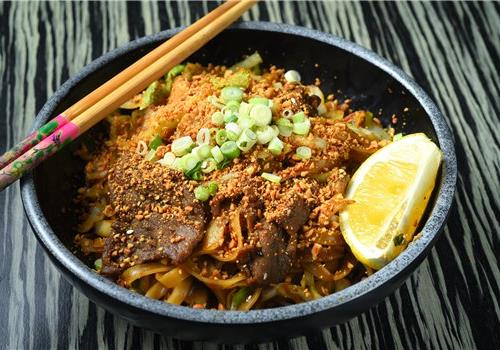 פאד תאי בוטנים 