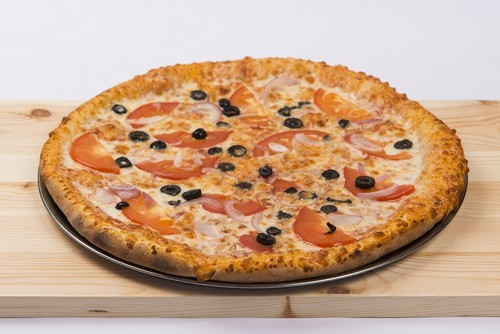 2 פיצות משפחתיות  XL + שתיה 1.5 ליטר