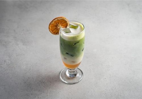 משקה מאצ'ה אפרסק