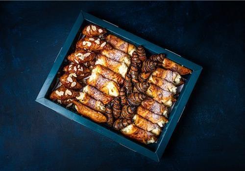 מגש מיני מאפה מתוקים