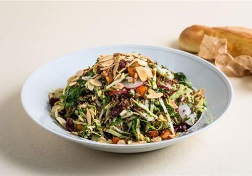 סלט בריאות וקינואה