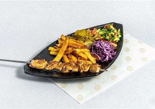 שיפוד בצלחת