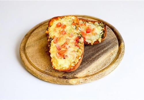 טוסט מוצרלה