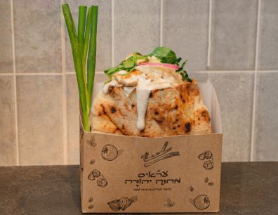 פיתה עוף קיסר