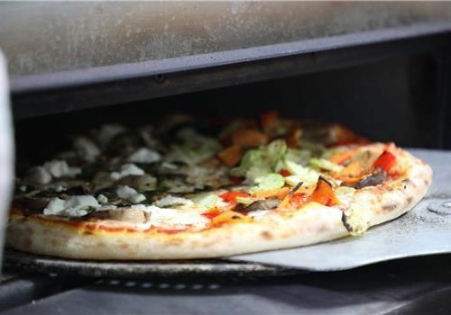 פיצה אנטיפסטי קלויים