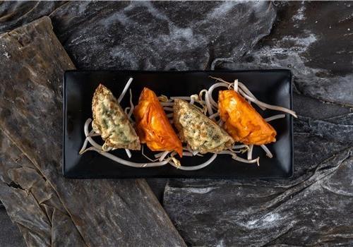 7. גיוזה בקר ועוף 4 יחי