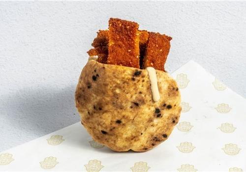 שניצל בפיתה