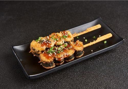 שיפודי סושי  יקיטורי סלמון