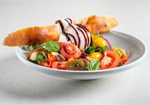 סלט קפרזה בוראטה