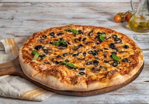 פיצה ים תיכונית זוגית