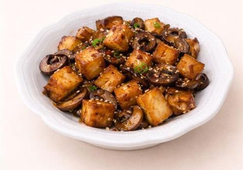 ת.חלומי ופטריות