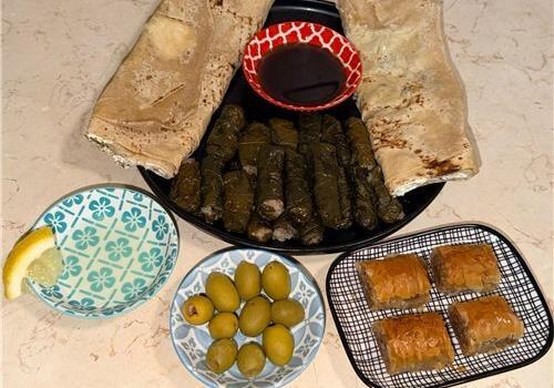 דיל זוגי | 30 יח' עלי גפן צמחוניים??