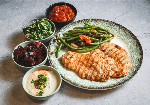 חזה עוף במרינדה במגשית