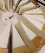 עוגת גבינת שמנת אפויה בסגנון אמריקאי
