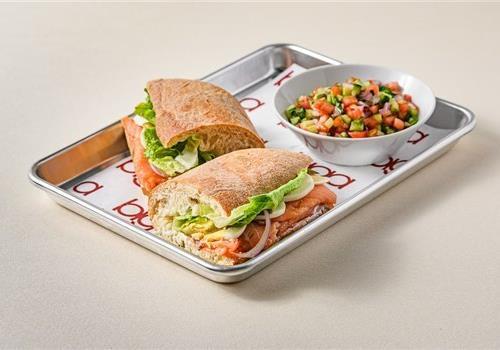 כריך סלמון לנוהגי היתר