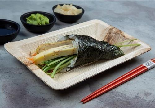 קונוס בטטה טמפורה בליווי ירקות