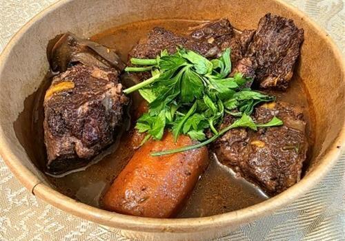 בף בורגיניון - מנה מהמטבח הצרפתי הקלאסי