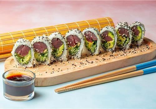 130רול טונה אדומה 130רול טונה אדומה