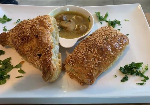 בורקס בשר בצלחת