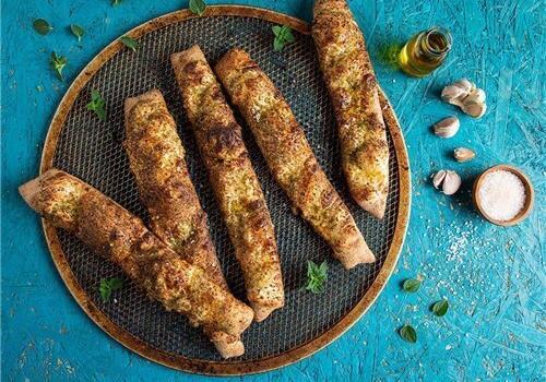 לחמניית שום