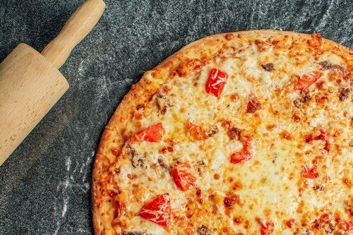 מגש XL + תוספת + שתיה 1.5 + סלט יווני/טונה