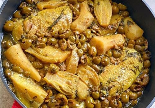 זיתים שבור ברוטב צהוב