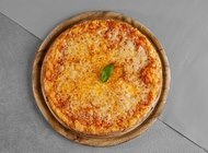 פיצה מרגריטה ענקית 