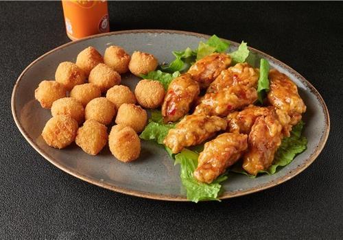 עסקית כנפיים במבחר טעמים