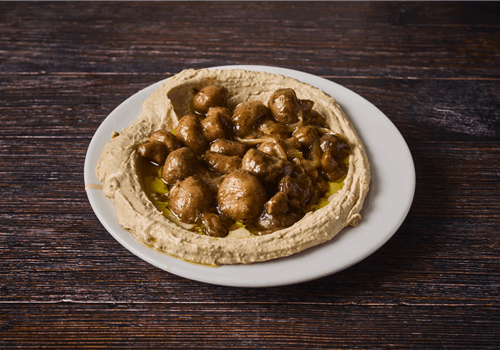חומוס פטריות במגשית