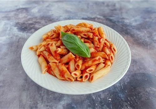 ספגטי ברוטב עגבניות