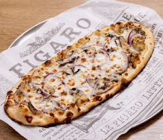 פוקאצ'ה צ'יפולה (בצל) פוקאצ'ה צ'יפולה (בצל)