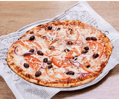 פיצה בלקנית אישית פיצה בלקנית אישית