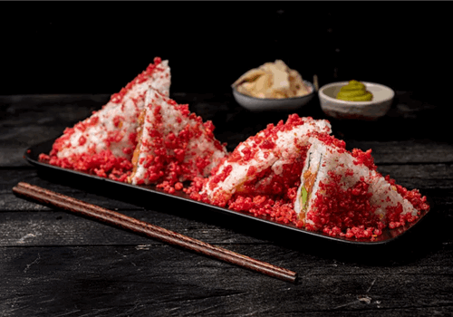 סנדוויץ' סלמון מעושן