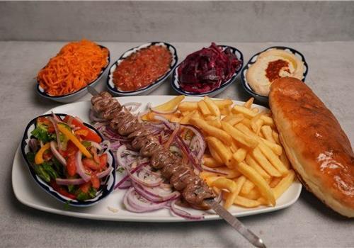 שיפוד  לבבות עוף + 2 תוספות