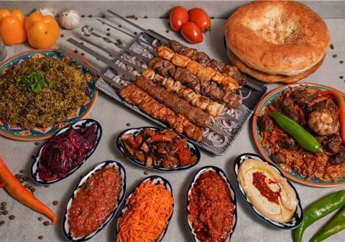 ארוחת 6 שיפודים משפחתית